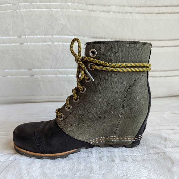 SOREL 1964 Premium Wedge Boots - Picture 6 of 9